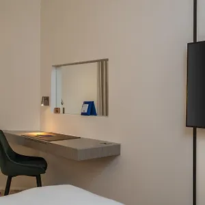 Hotel Firstname, Toulouse